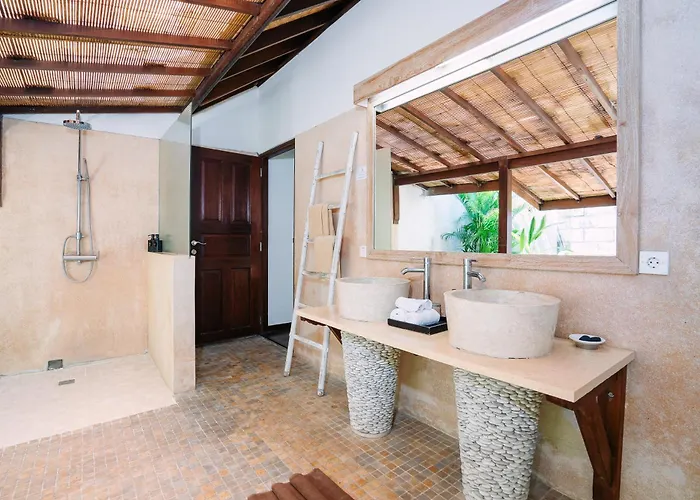 Вилла Cira - 5br Spacious Private With Pool In *