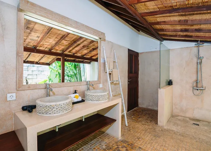 Вилла Cira - 5br Spacious Private With Pool In *