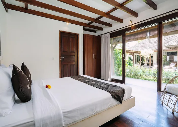 Cira - 5br Spacious Private With Pool In