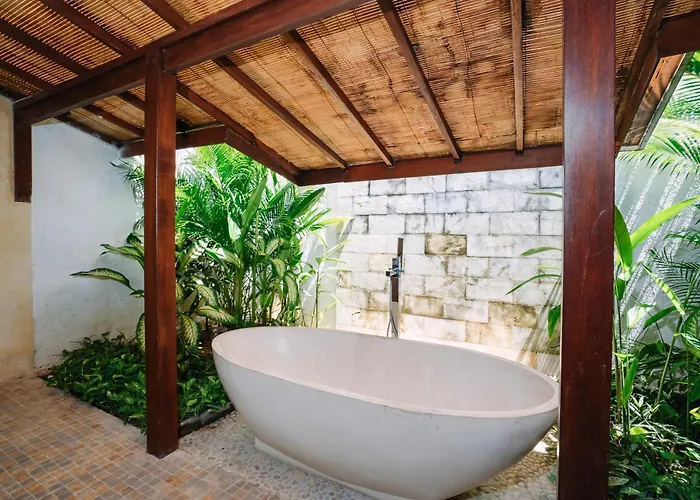 Вилла Cira - 5br Spacious Private With Pool In