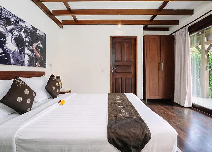 Cira - 5br Spacious Private With Pool In *