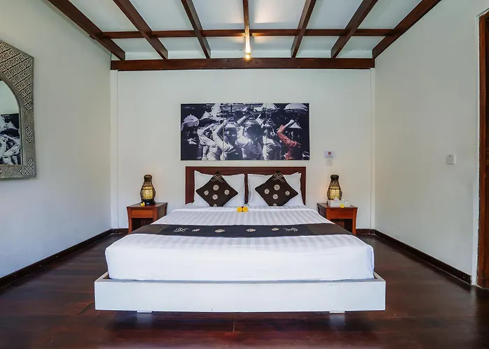 Cira - 5br Spacious Private With Pool In